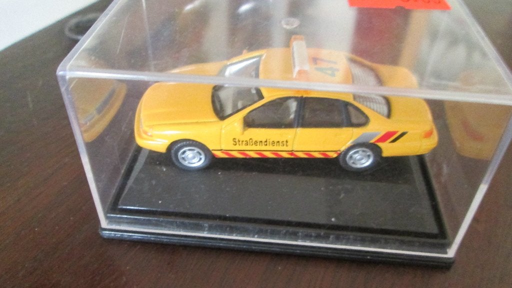 Chevrolet Caprice Strassendienst Hongwell 1:72, Ophalen of Verzenden, Nieuw, Auto