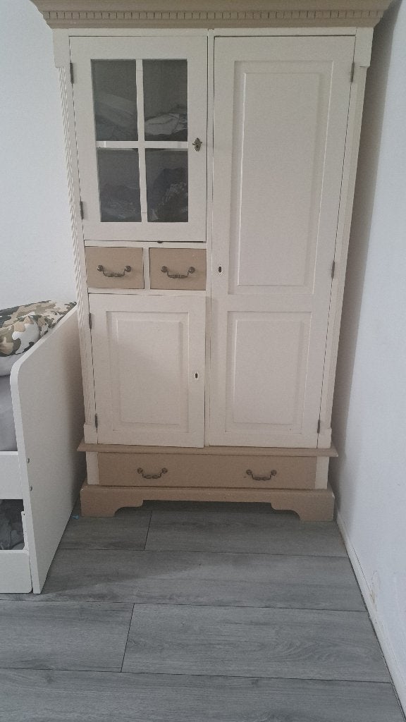 Gratis kast, Huis en Inrichting, Kasten | Kledingkasten, Ophalen, Gebruikt, 25 tot 50 cm, Minder dan 100 cm