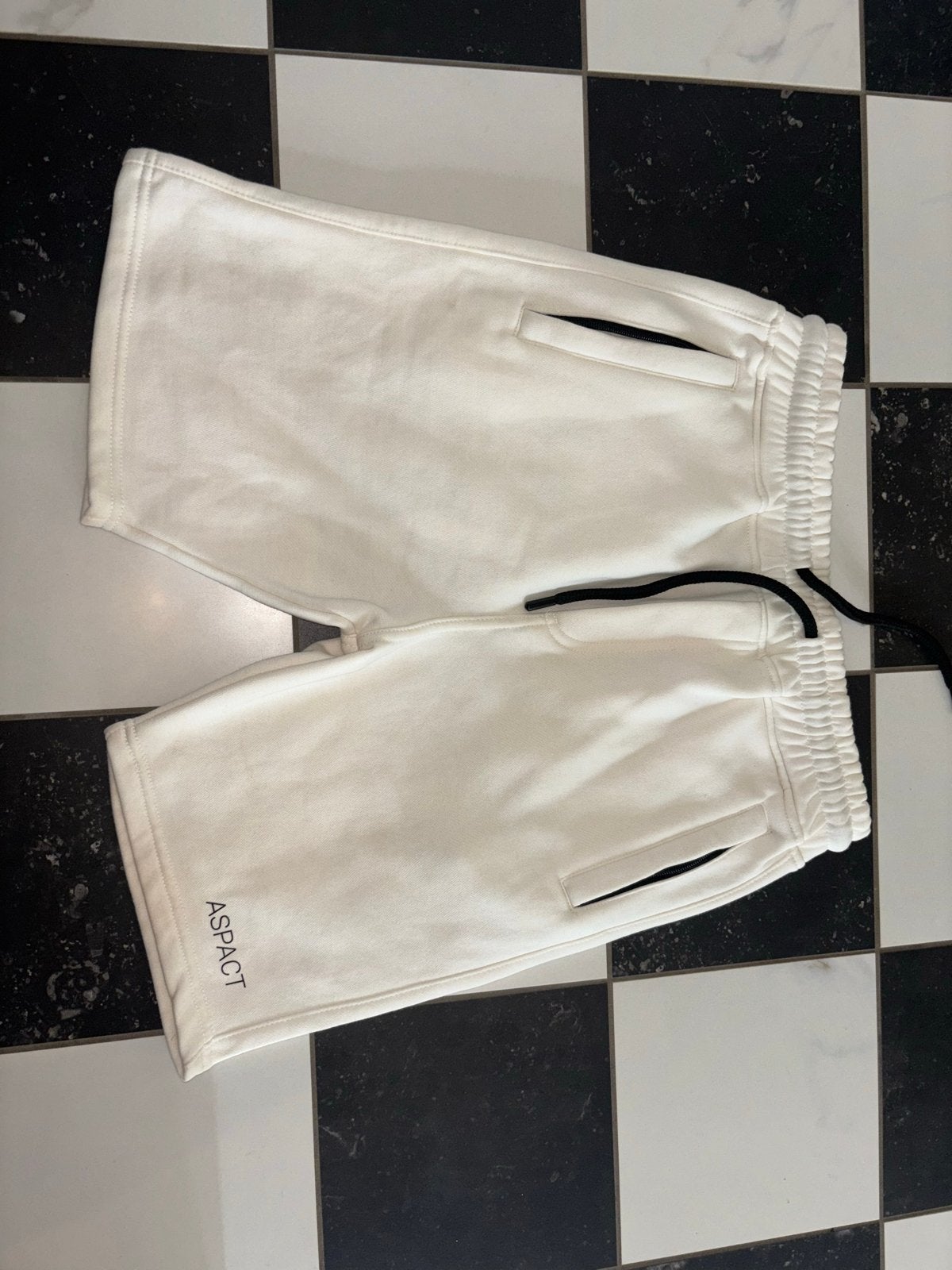 Aspact korte joggingbroek maat S, Ophalen of Verzenden, Zo goed als nieuw, Maat 46 (S) of kleiner, Wit