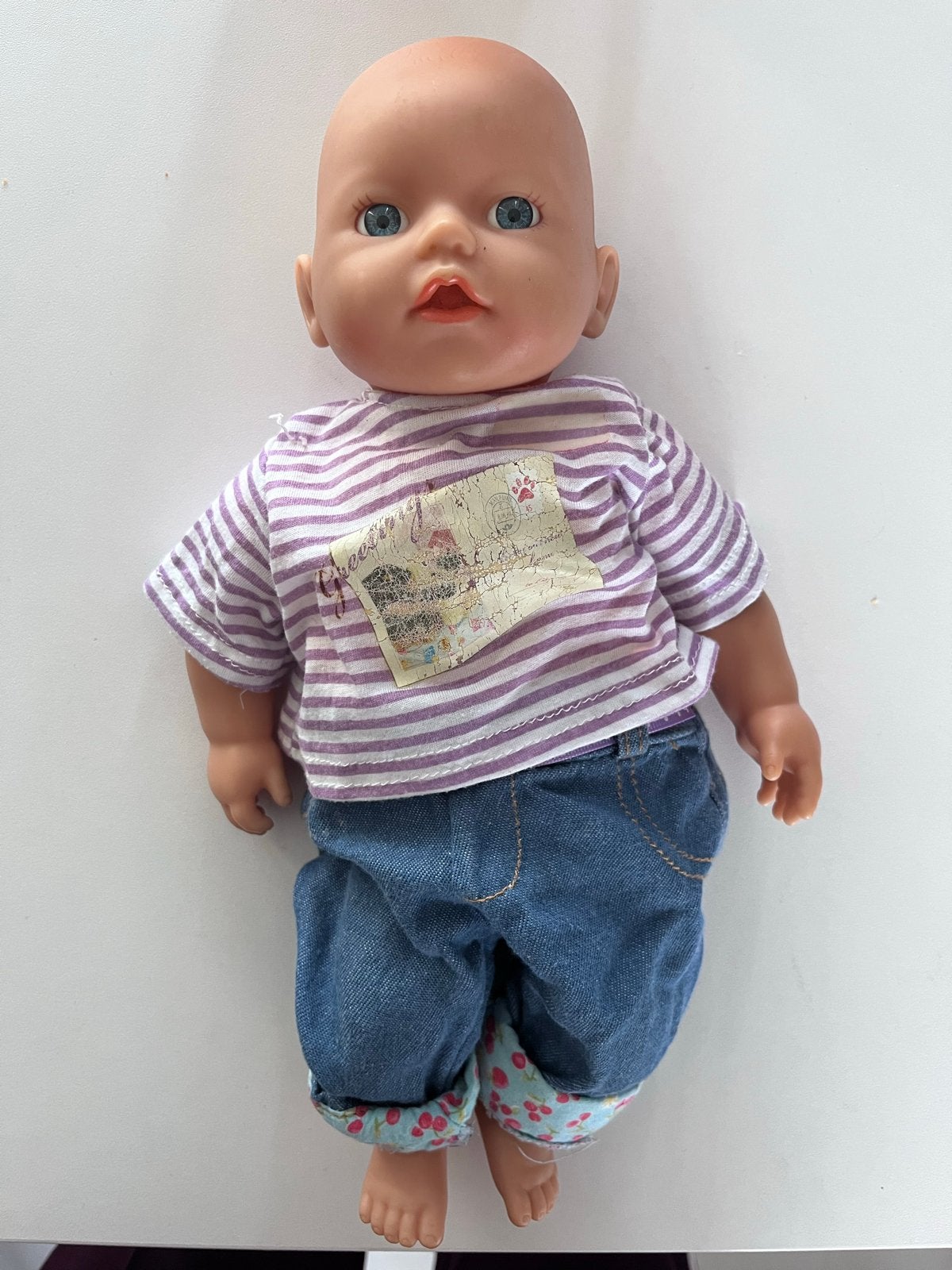 Zachte Baby Born pop met kleertjes - 30 cm, Ophalen of Verzenden, Gebruikt, Babypop