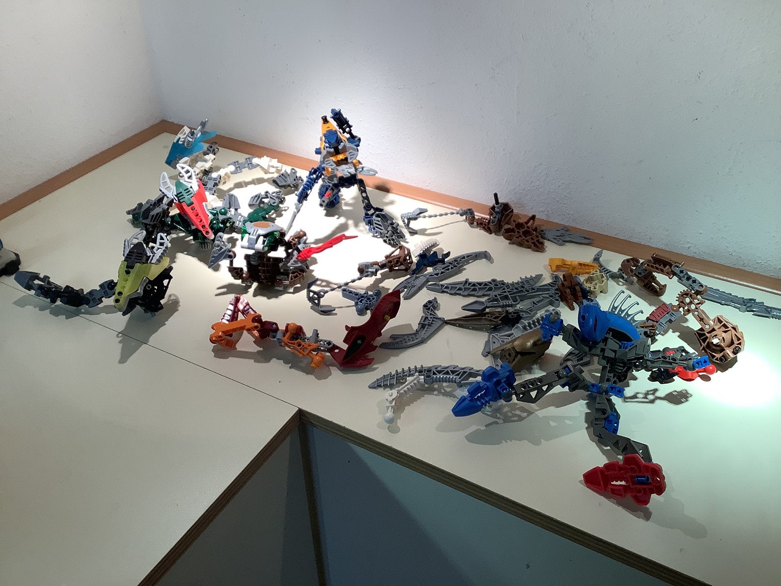Grote partij Lego bionicle doe een goed bod, Kinderen en Baby's, Speelgoed | Duplo en Lego, Ophalen of Verzenden, Zo goed als nieuw