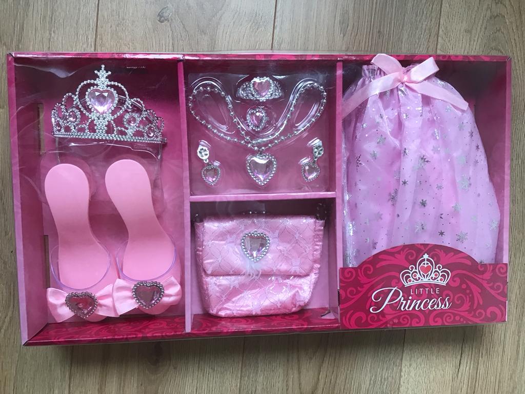 Prinsessen set, super leuk voor mooie prinsessen, Ophalen, Zo goed als nieuw, Meisje