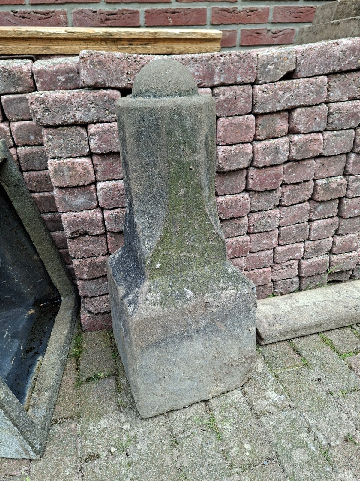 Betonnen Paaltje, Ophalen, Minder dan 100 cm