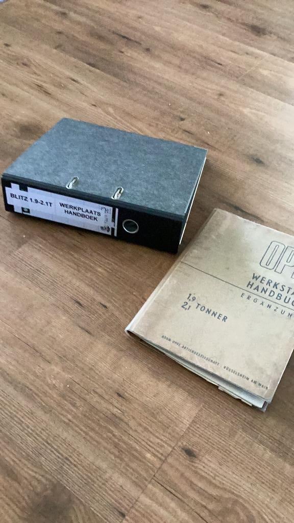 Werkplaatshandboek opel blitz, Ophalen of Verzenden