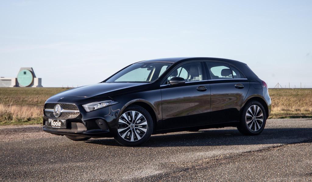 Mercedes-Benz A-klasse 250 e Business Line PANORAMA DAK / WI, Gebruikt, 4 cilinders, 16 kWh, Leder en Stof