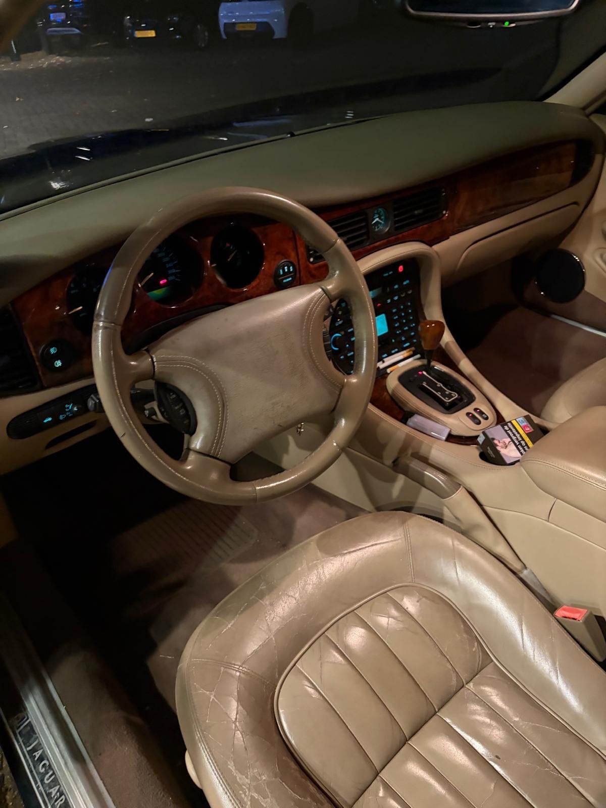 Jaguar XJ 3.2 Executive V8 1999 Groen, Automaat, Achterwielaandrijving, 8 cilinders, Particulier