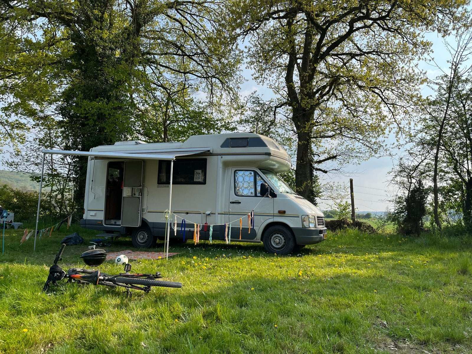Caravans And Camping VW