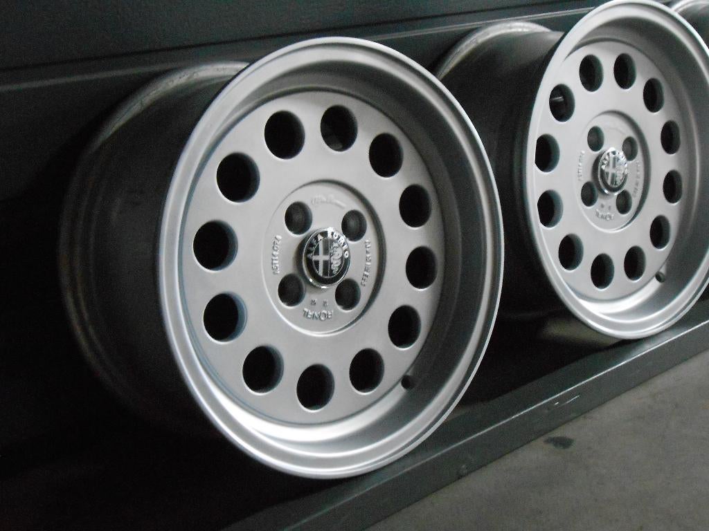 Naafdoppen voor Ronal A1 Alfa velgen, Ophalen, Alfa Romeo