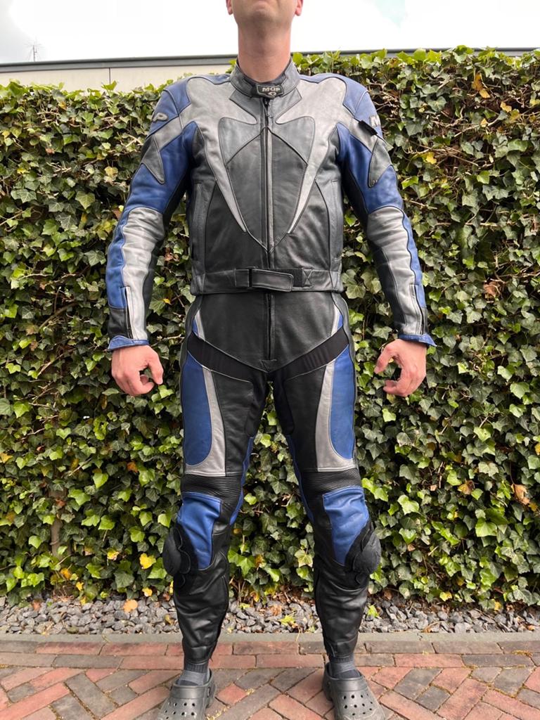 MQP Leren Motorpak - Zwart/Blauw/Grijs - Maat L, Ophalen, Tweedehands, Heren, Combipak