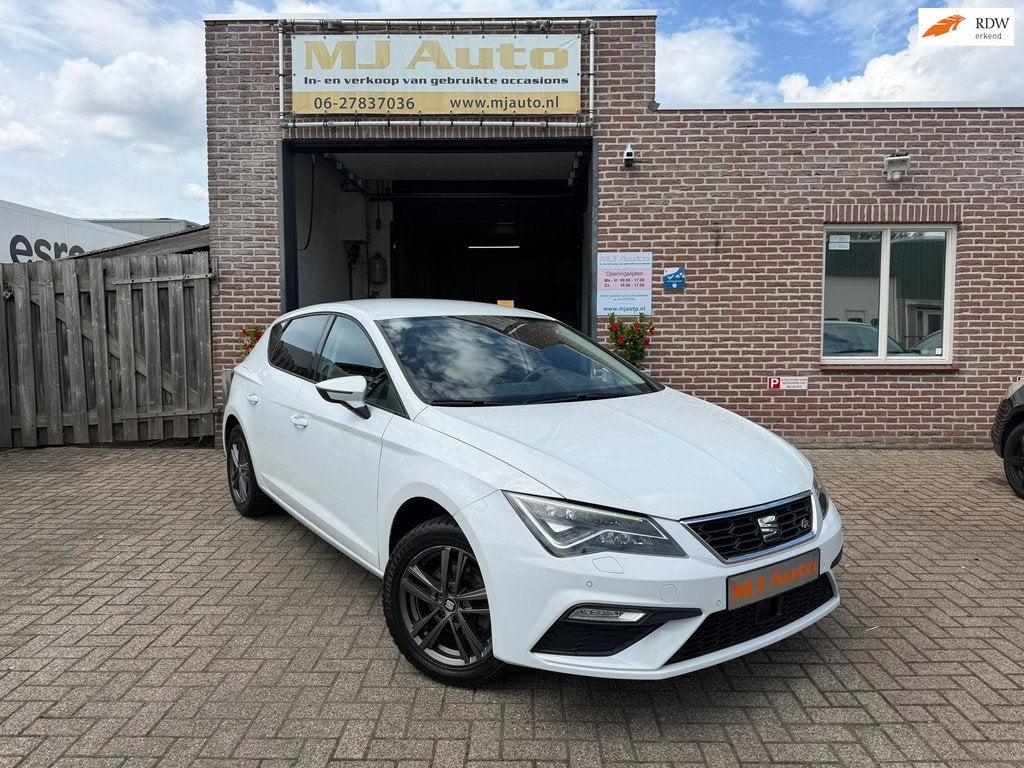 SEAT Leon 1.4 TSI FR 150PK airco navigatie, Auto's, 1141 kg, Gebruikt, Zwart, 4 cilinders