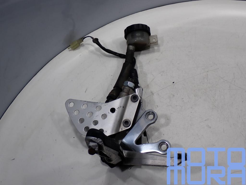 Kawasaki ZX6R ZX9R 1998 - 2002 voetsteun rechts rechter voet, Gebruikt, -, -, Ophalen of Verzenden
