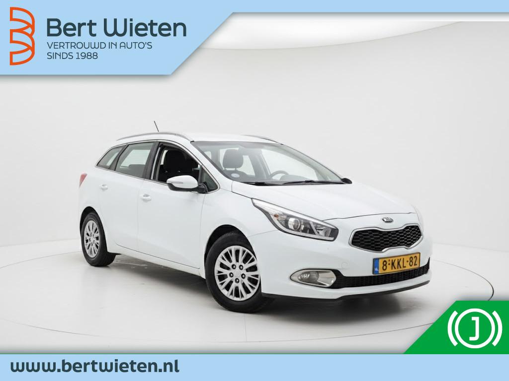 Kia cee'd Sportswagon 1.6 GDI | Geen import | Trekhaak | Nav, Auto's, Euro 5, Gebruikt, 4 cilinders, Wit