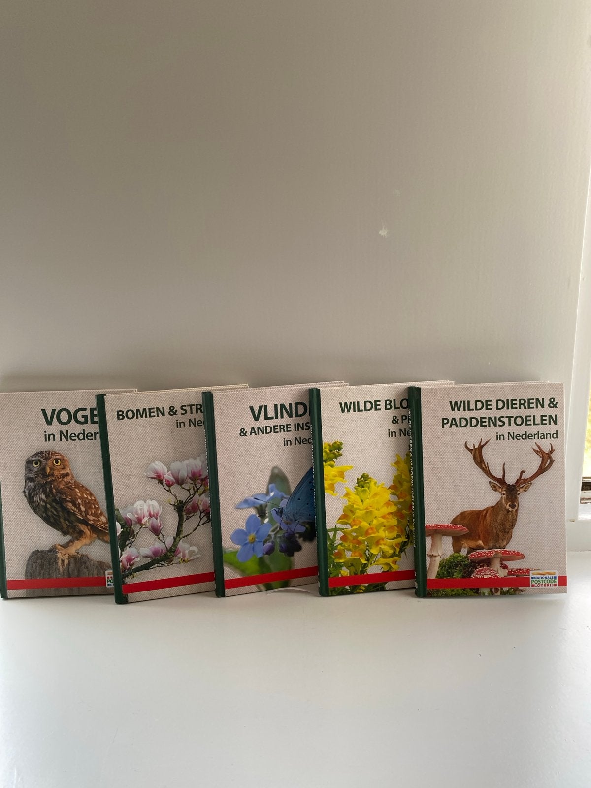 5 Natuurboeken Postcodeloterij: Vogels, Bomen, Vlinders, Blo, Ophalen, Zo goed als nieuw, Natuur algemeen