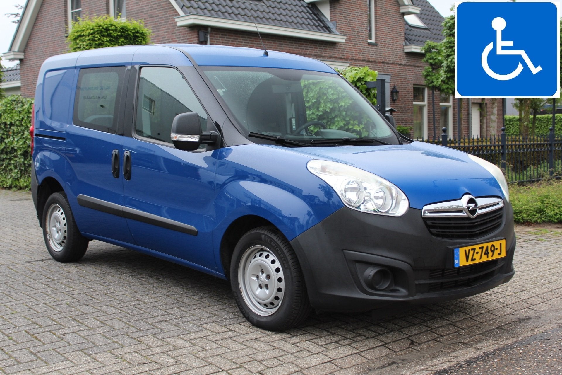 Opel Combo 1.6 CDTi 90PK E5 Rolstoelauto zelfrijder Spacedri, Auto's, Euro 5, Stof, Gebruikt, 4 cilinders