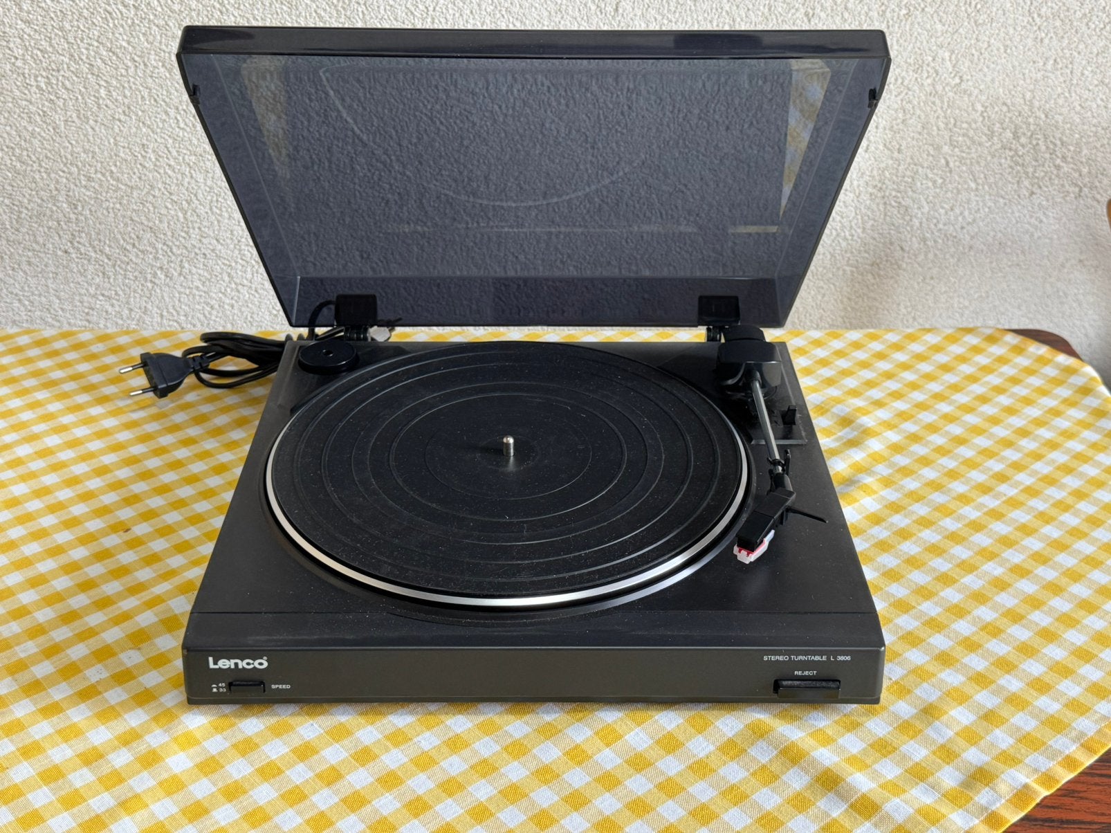 Lenco pickup in spelende en nette staat vaste pr incl vzk, Ophalen of Verzenden, Platenspeler, Overige merken