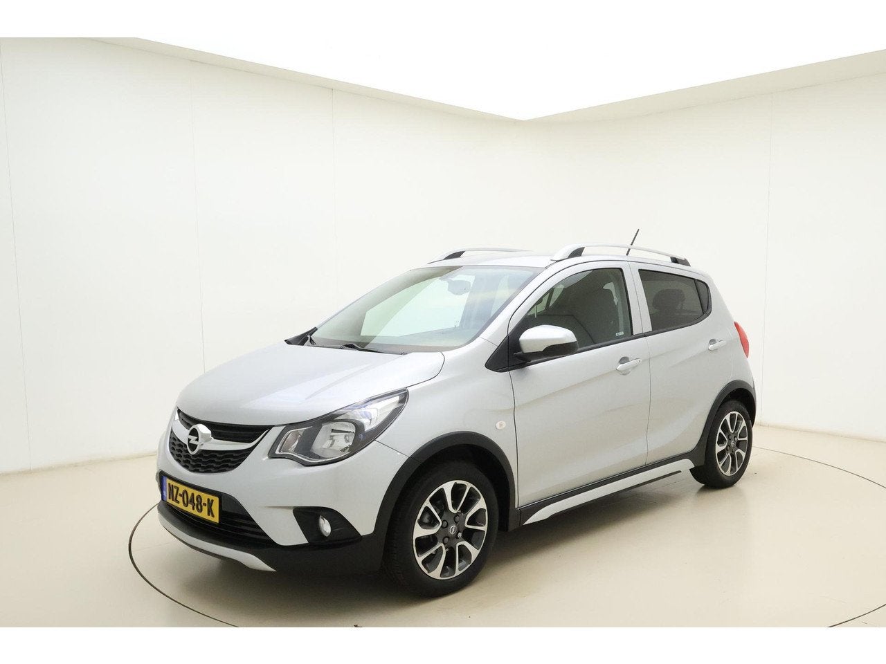 Opel KARL 1.0 Rocks Online Edition | Luxe uitvoering | Cruis, Auto's, Gebruikt, 23 km/l, Bedrijf, Handgeschakeld