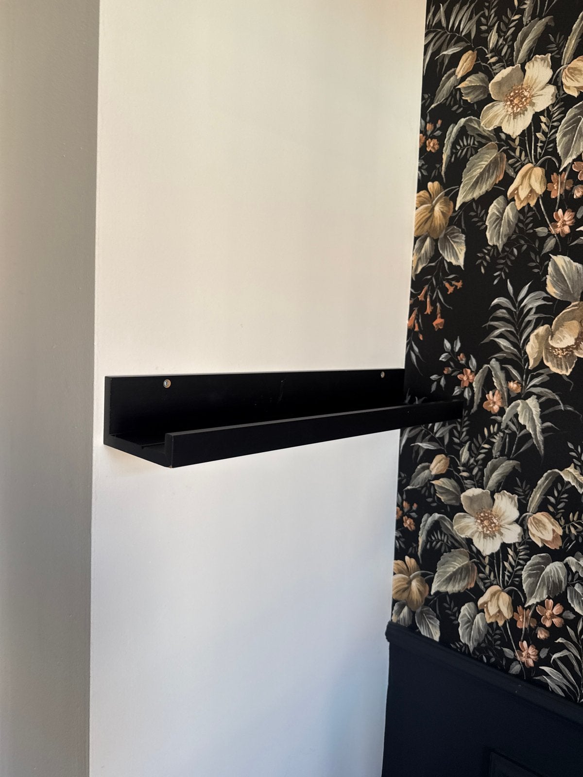 Zwart wandrek / boekenplank 60 cm, Huis en Inrichting, Ophalen of Verzenden, Zo goed als nieuw