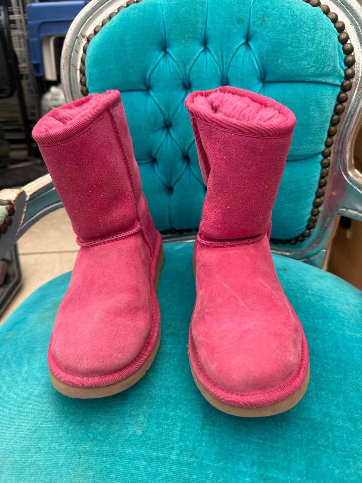Originele Uggs - Felroze Meisjes Laarzen Maat 33, Ophalen of Verzenden, Zo goed als nieuw, Meisje, Laarzen