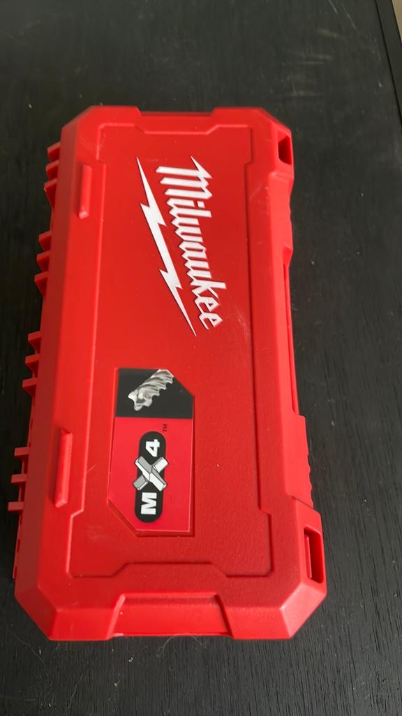 Milwaukee borenset sds plus nieuw, Doe-het-zelf en Verbouw, Gereedschap | Boormachines, Ophalen of Verzenden, Nieuw, Boor- en/of Breekhamer