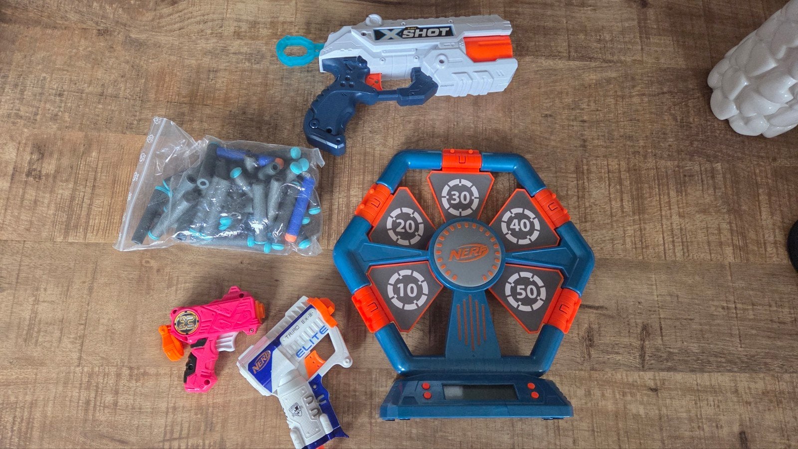 Nerf en X-Shot Blaster Set met Doelwit en Darts, Ophalen