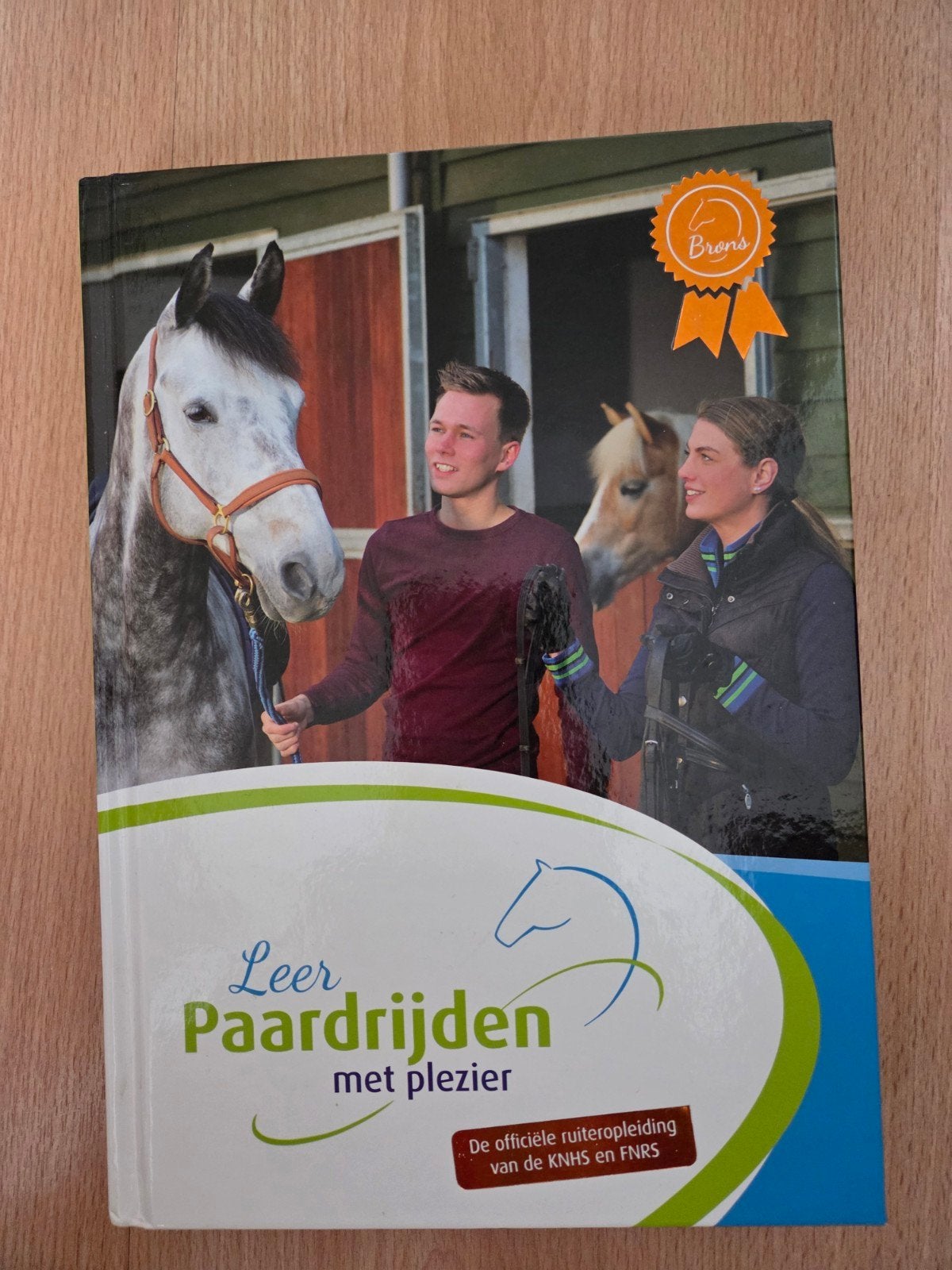 Leer Paardrijden met Plezier incl. Proevenboek KNHS FNRS, Ophalen of Verzenden, Zo goed als nieuw, Overige niveaus, Onbekend