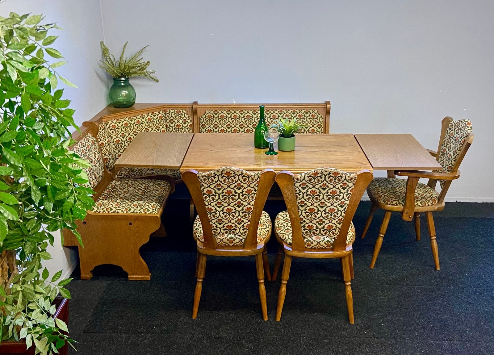 Echte duitse eethoek vintage oostenrijkse hoekset jrn 70/80, Ophalen, Overige materialen, Retro duitse hoekset hoekzit oostenrijk ruimtebesparende hoek