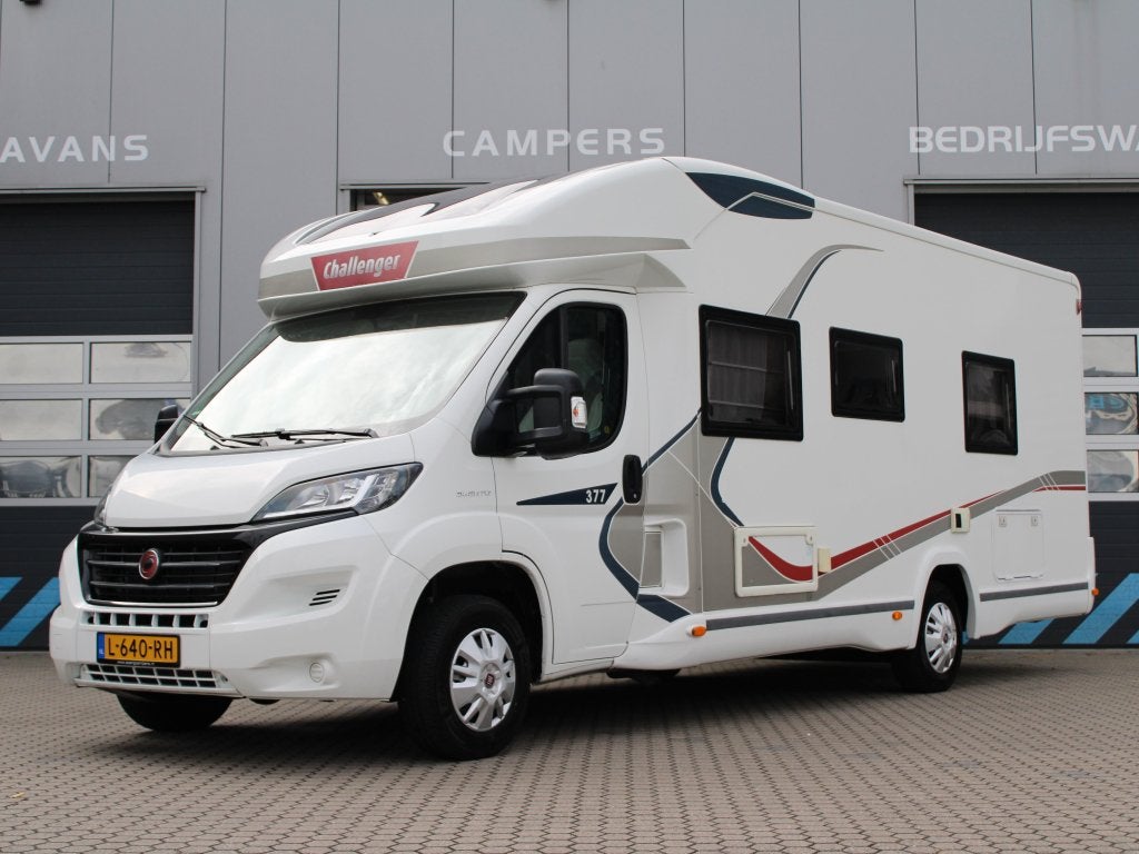 Challenger Mageo 377 Lage enkele bedden Hefbed, Caravans en Kamperen, Campers, Ringverwarming, Fiat, Bedrijf, Challenger