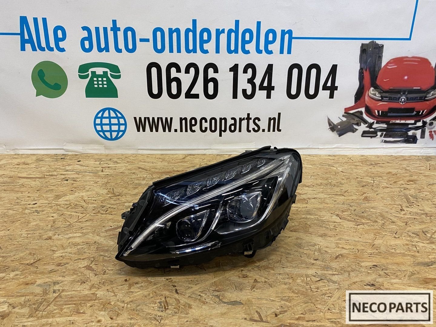 C KLASSE W205 ILS VOL LED KOPLAMP LINKS A2059063104, Gebruikt, -, Ophalen of Verzenden, -