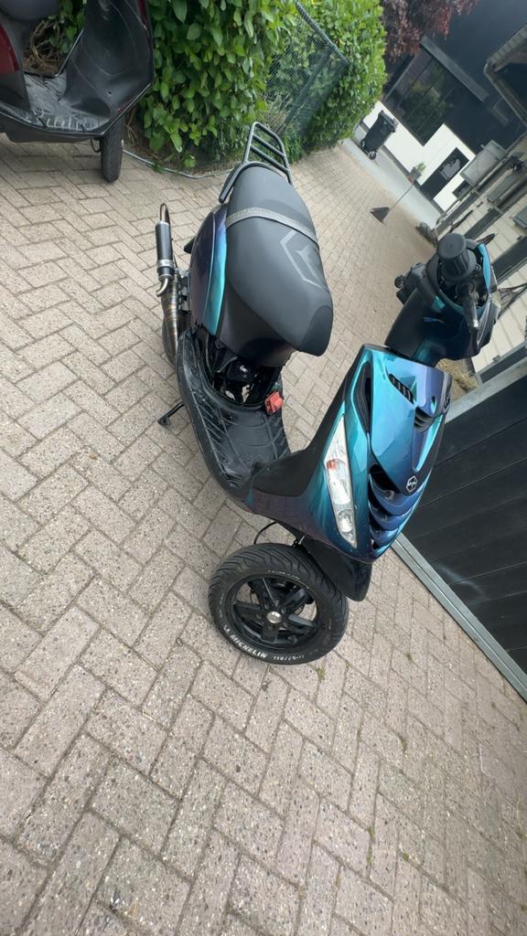 Piaggio Zip 70cc met aanpassingen en aandachtspunten, Ophalen of Verzenden, Zo goed als nieuw, Tweetakt, Zip