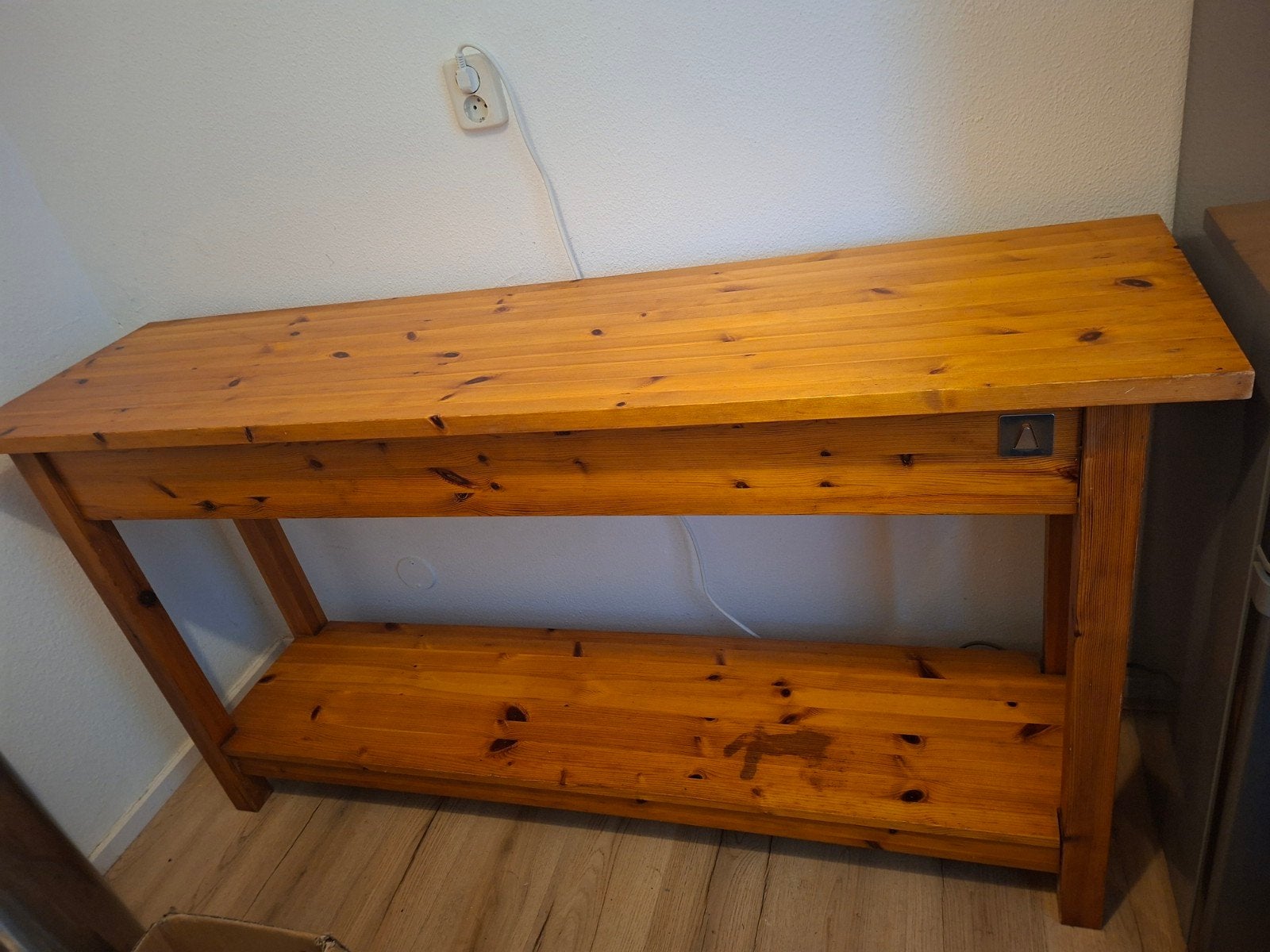 Sidetable, Ophalen, 25 tot 50 cm, Rechthoekig, 150 tot 200 cm
