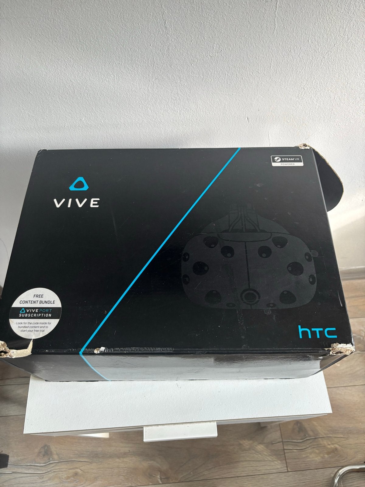 HTC Vive VR complete set met doos en stands, Spelcomputers en Games, Virtual Reality, Ophalen of Verzenden, Gebruikt, VR-bril
