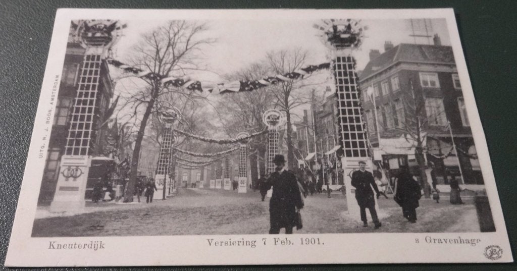 Den Haag - Kneuterdijk - Versiering 7 feb 1901 - KDh01, Verzenden, Voor 1920, Ongelopen, Zuid-Holland
