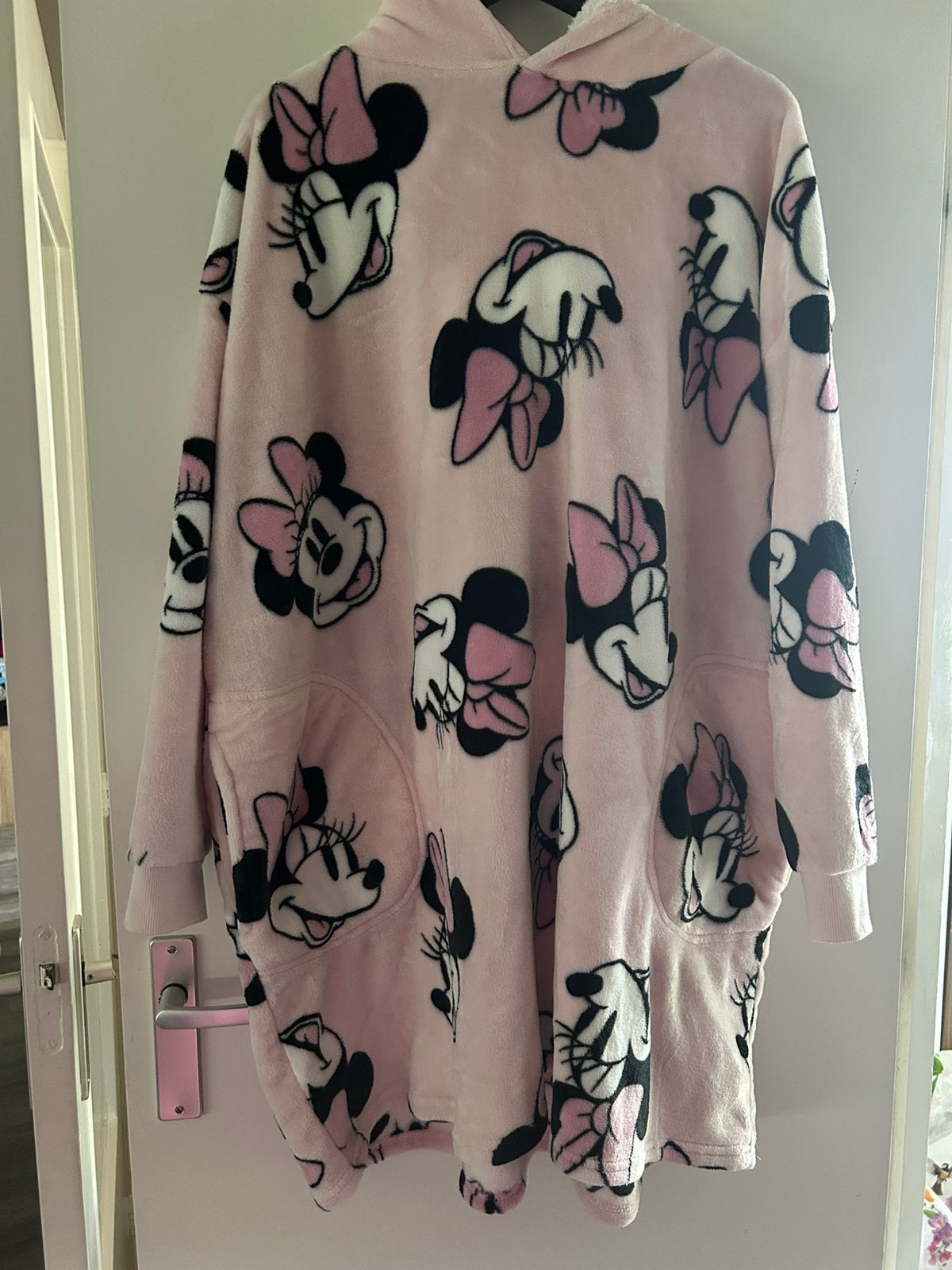 Minnie Mouse snuddie, maat M, Ophalen of Verzenden, Nieuw