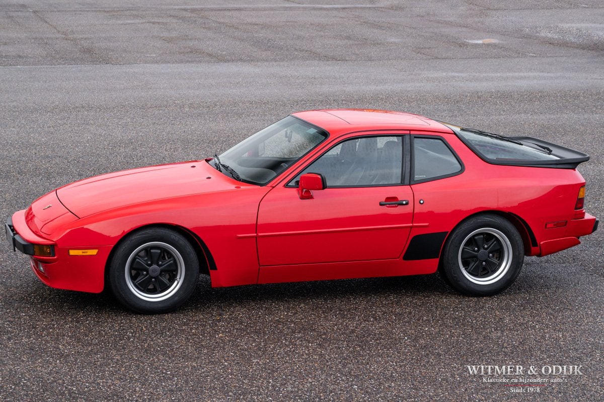 Porsche 944 2.5 Coupé 5474mls (bj 1986), Auto's, Achterwielaandrijving, Gebruikt, Zwart, 4 cilinders