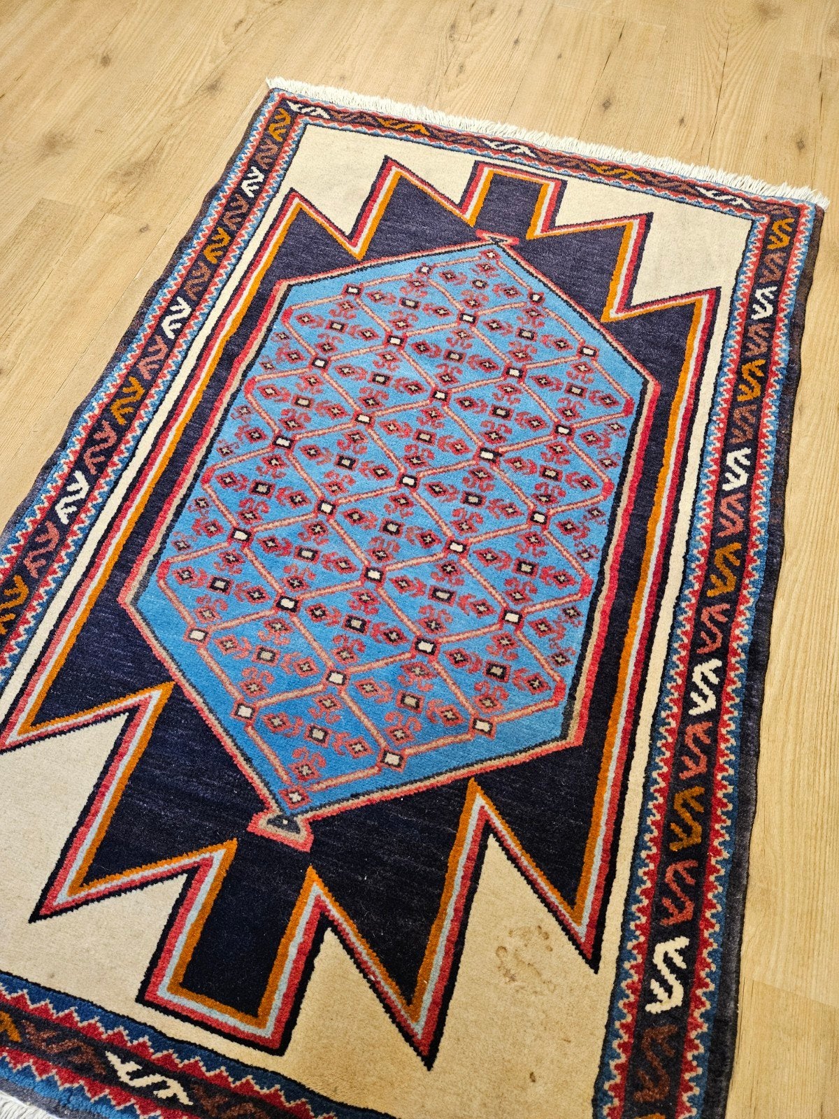 Vintage handgeknoopt perzisch tapijt koliai 126x82, Info@SlatsAntiek.nl, Tweedehands, 100 tot 150 cm, Perzisch