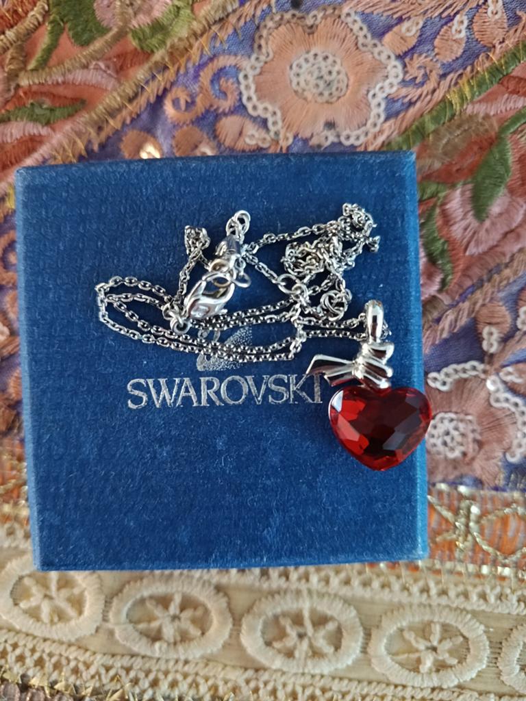SWAROVSKI KETTING MET HANGEN., Ophalen of Verzenden, Zo goed als nieuw, Zilver, Zilver