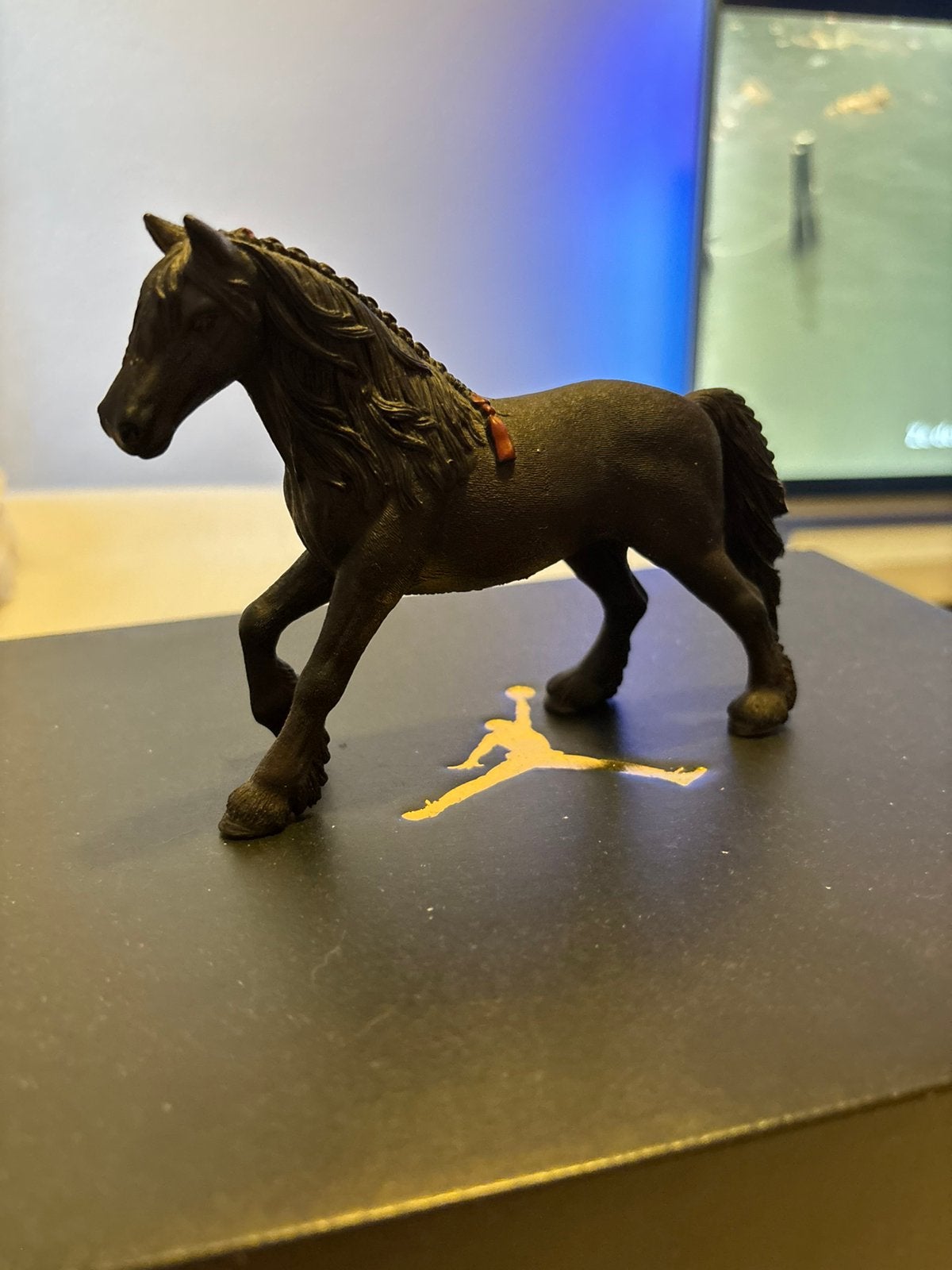Schleich Friese merrie – goede staat, Ophalen of Verzenden, Zo goed als nieuw, Paard, Beeldje of Figuurtje
