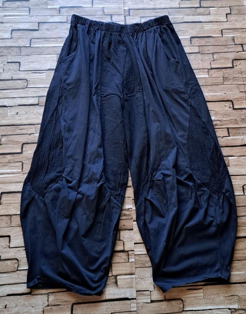 MOONSHINE - matzwarte wijde broek, XL, Verzenden, Zwart, Zo goed als nieuw, MOONSHINE