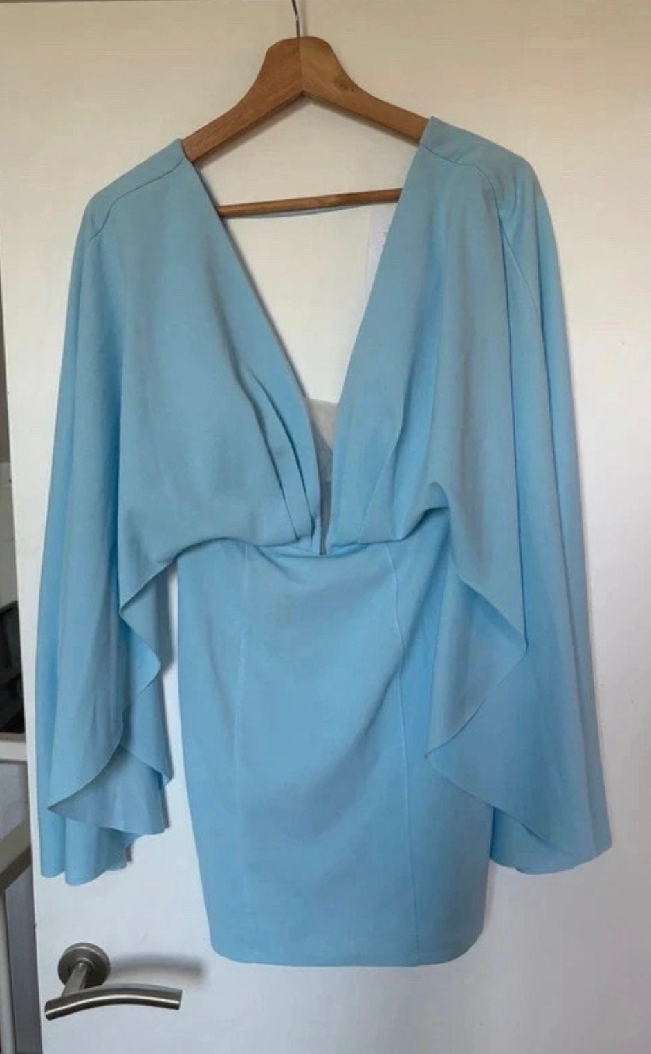 Max Design Lichtblauwe Jurk met Vleermuismouwen, Ophalen of Verzenden, Nieuw, Blauw