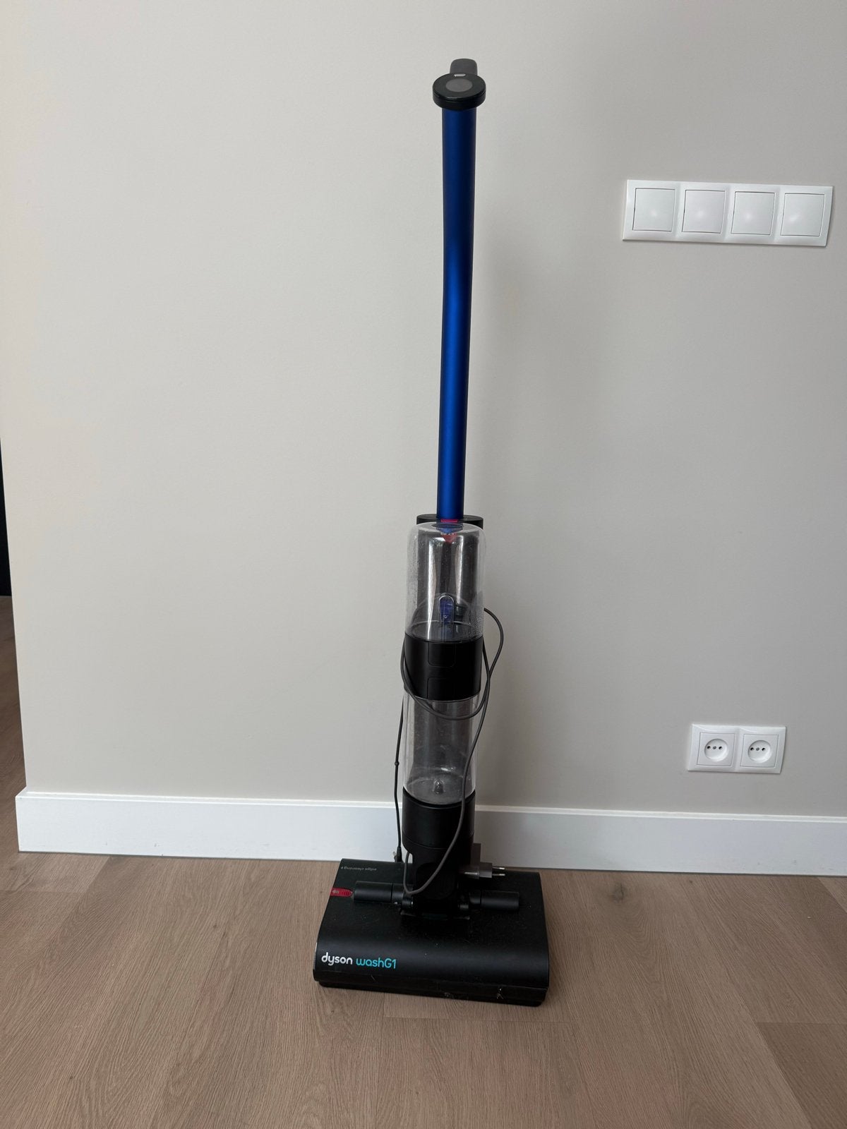 Dyson Wash G1 Stofzuiger en Dweil - Zo goed als nieuw, Witgoed en Apparatuur, Dweilfunctie, Ophalen of Verzenden, Zo goed als nieuw