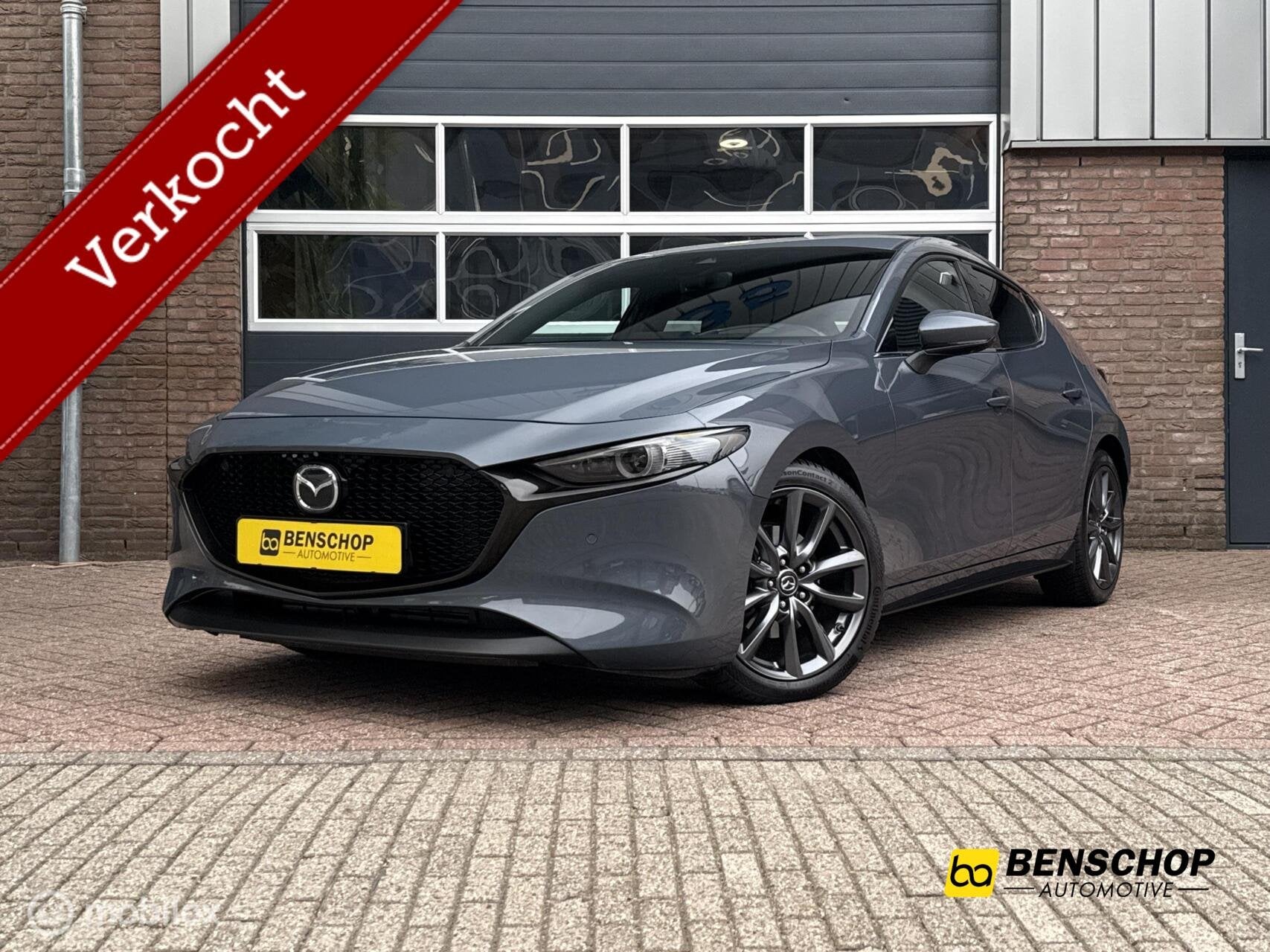 Mazda 3 2.0 e-SkyActiv-G M Hybrid 122 Luxury Leer Bose Navi, Voorwielaandrijving, 1998 cc, Zwart, 4 cilinders