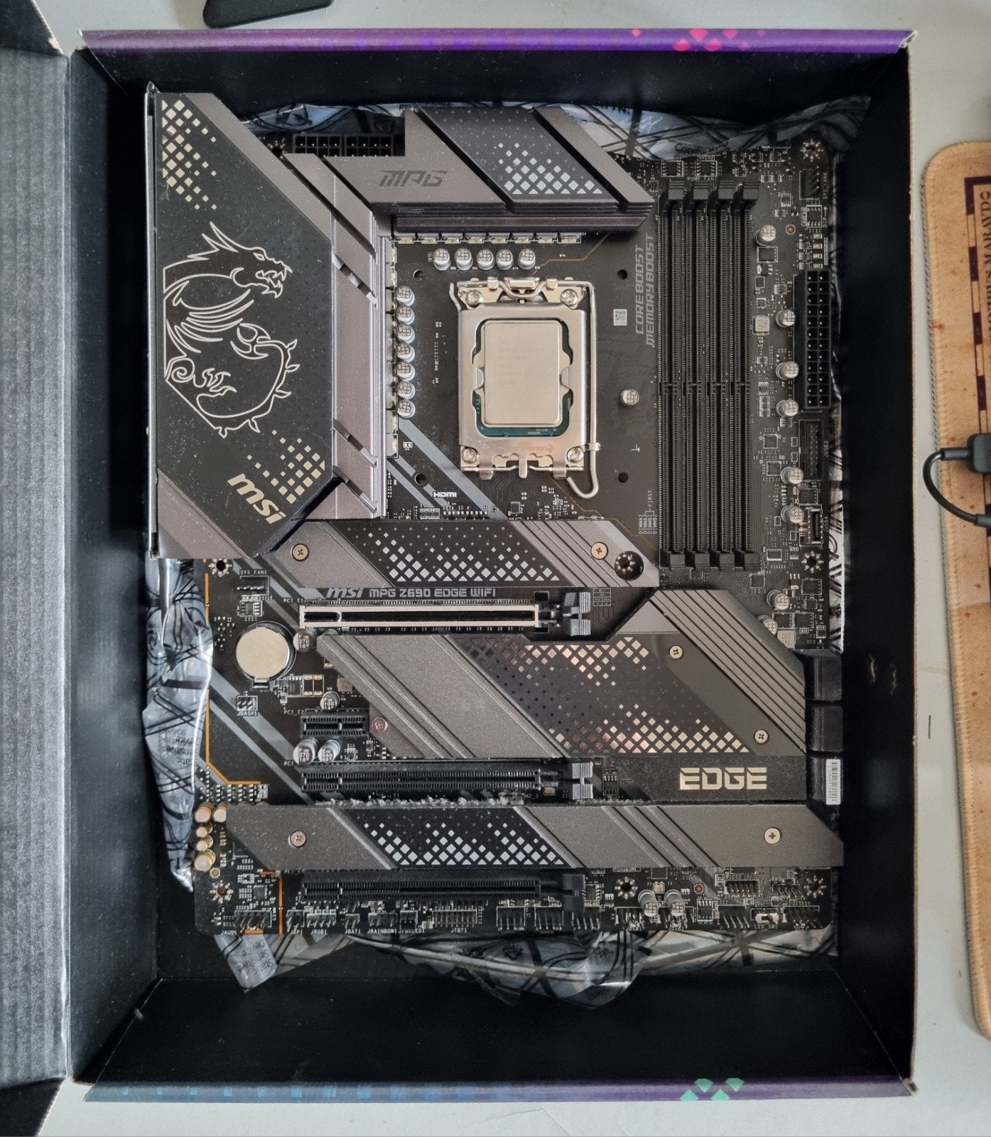 Intel i7-12700KF met DDR5 MSI MPG Z690 Edge WiFi moederbord, Ophalen, Zo goed als nieuw, ATX, DDR5