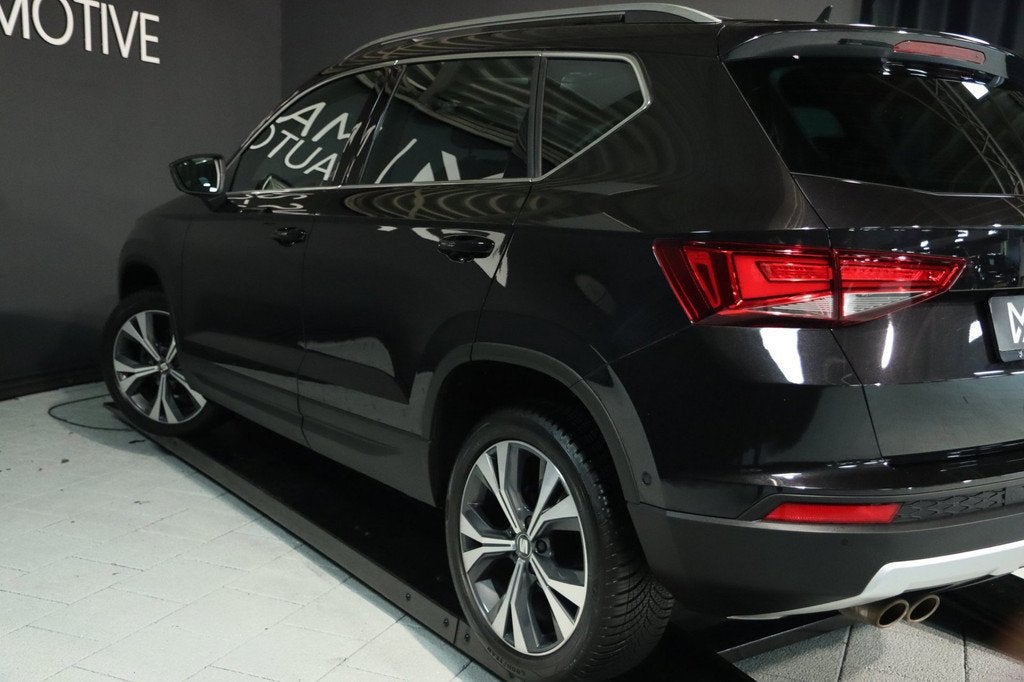 SEAT Ateca 1.5 TSI Xcellence / PANODAK / ACC / KEYLESS / CAM, 4 cilinders, 150 pk, Ateca, Zwart