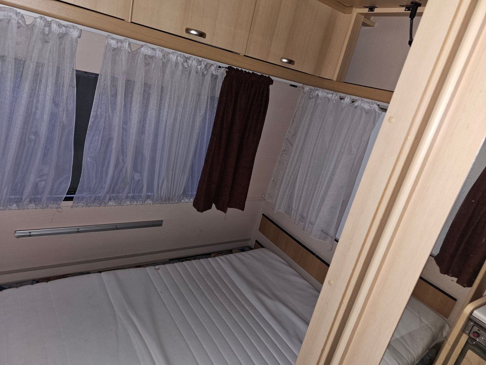 burstner caravan 1996, Caravans en Kamperen, Kleine zit, Dwarsbed, Particulier, Bürstner