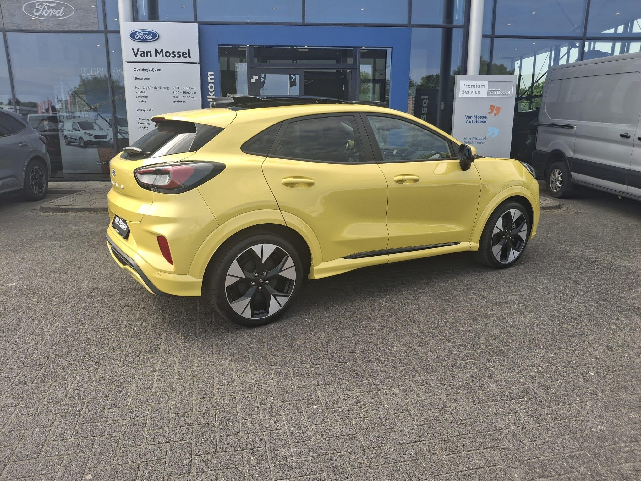 Ford Puma Gen-E Premium 44 kWh | 170PK | Panoramadak | 19'', 12 maanden, Puma, 750 kg, Leder en Stof