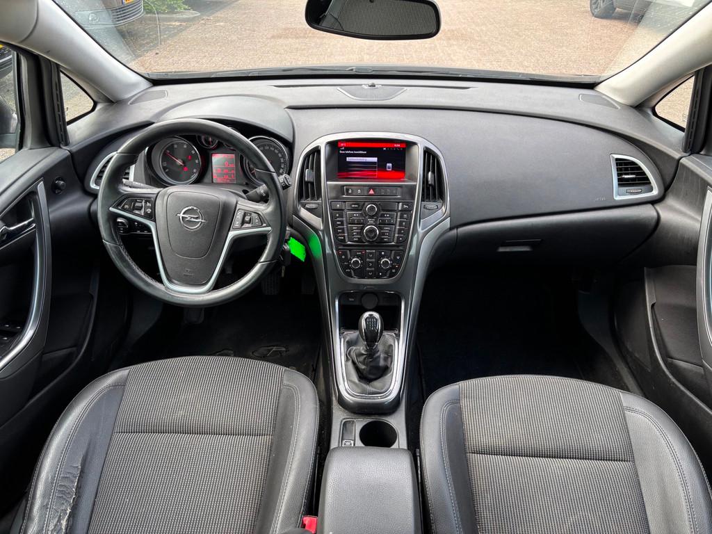 Opel Astra Sports Tourer 1.6 CDTi Cosmo, Auto's, Voorwielaandrijving, Gebruikt, 4 cilinders, Bruin