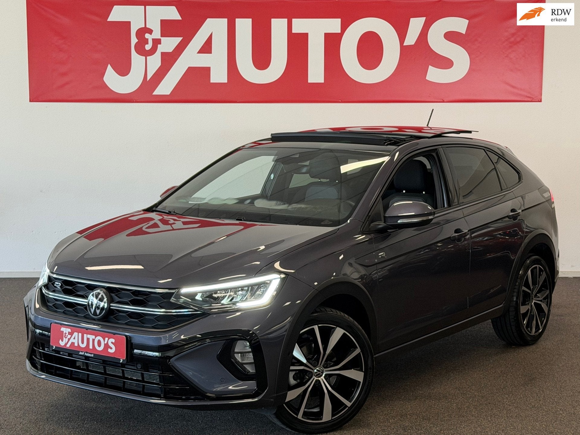 Volkswagen TAIGO 1.0 TSI R-Line|NAVIGATIE|PANORAMA|CRUISE|EC, Auto's, Gebruikt, Met garantie (alle), 116 pk, Bedrijf