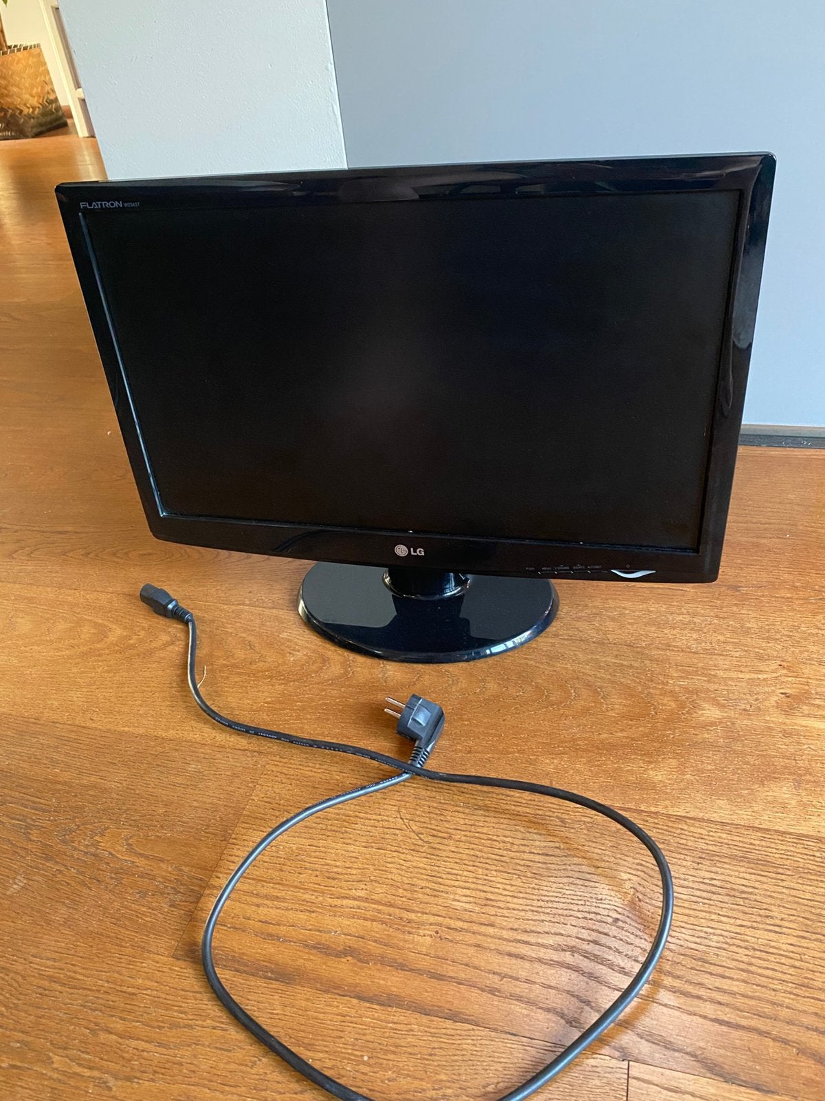 LG scherm computerscherm 23 inch AC-IN D-SUB (VGA) DVI-D, Ophalen, Gebruikt, Full HD, 60 Hz of minder