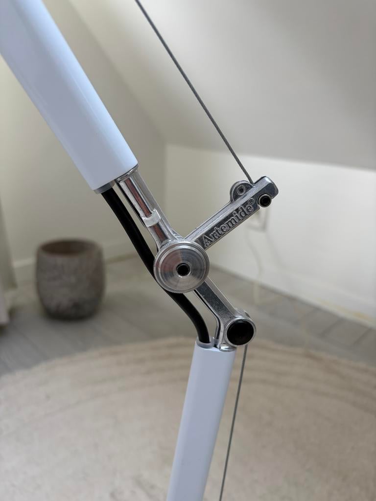 Artemide Tolomeo Micro LED Tafellamp/Staande Lamp Wit, Ophalen of Verzenden, Zo goed als nieuw, Metaal, Minder dan 100 cm
