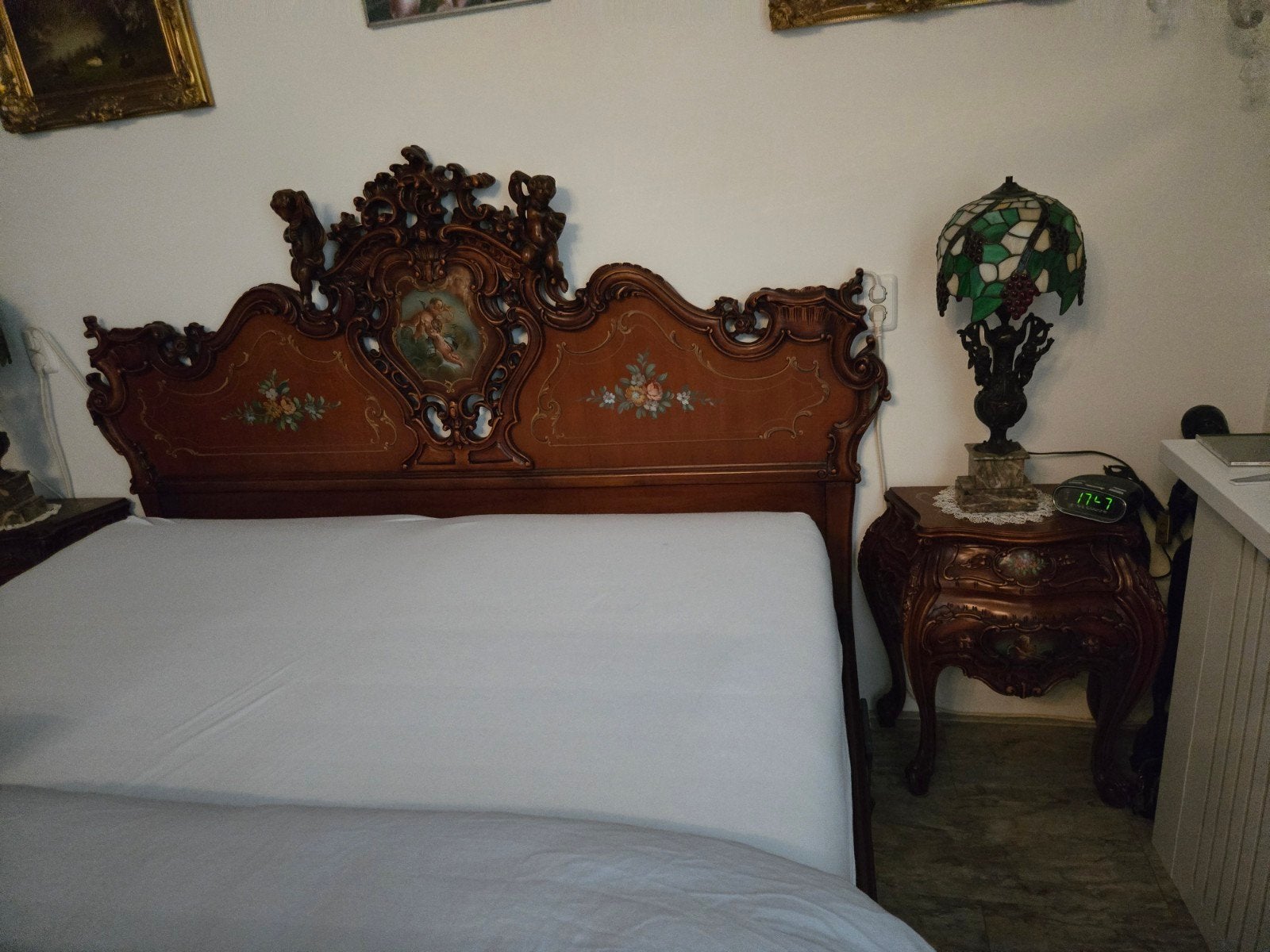 Italiaans barok bed met nachtkastjes, Ophalen